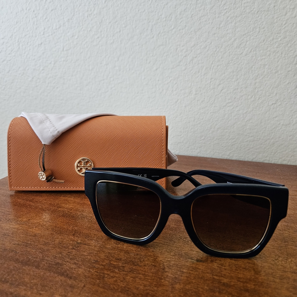 Tory Burch Black Sunglasses with Case